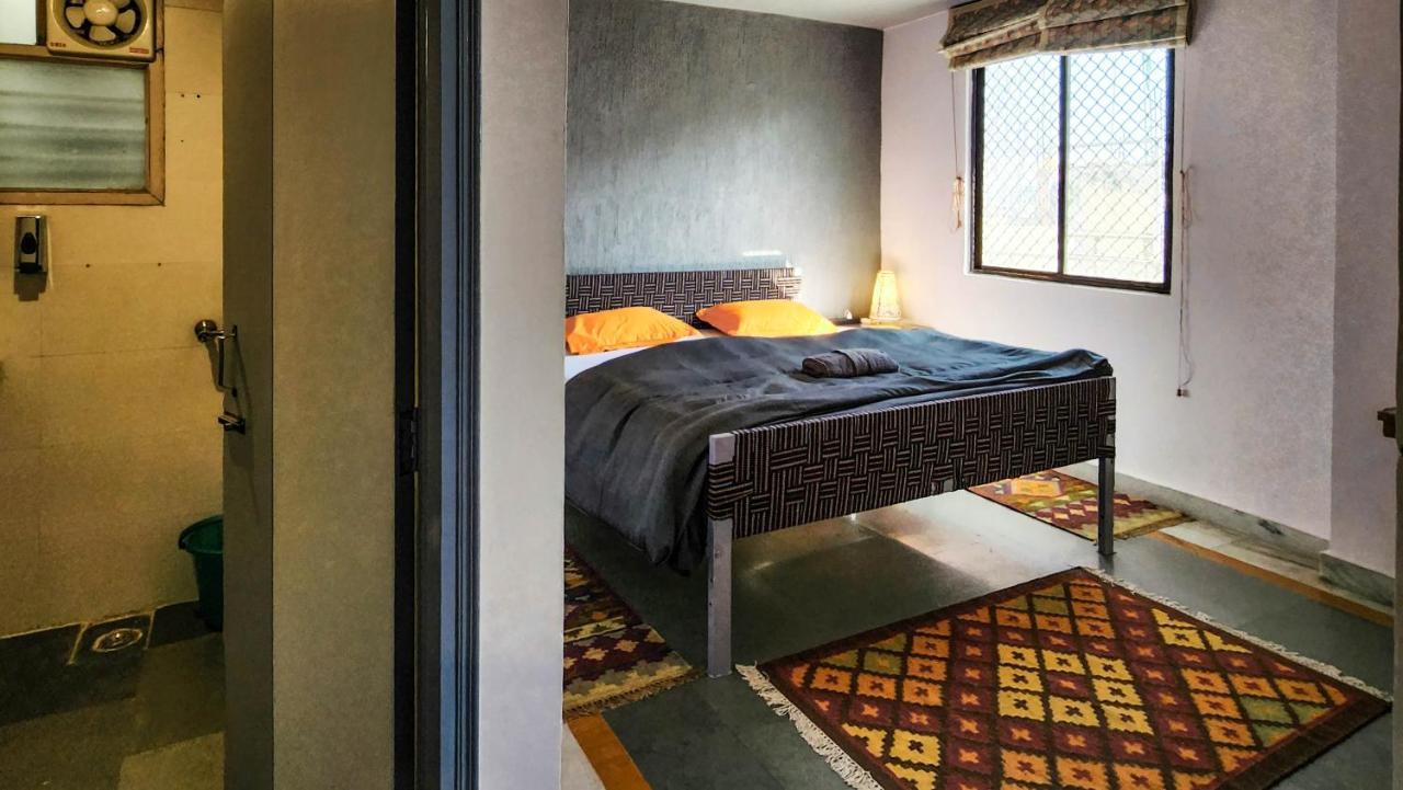 J House Near Bhikaji Hostel Ню Делхи Екстериор снимка