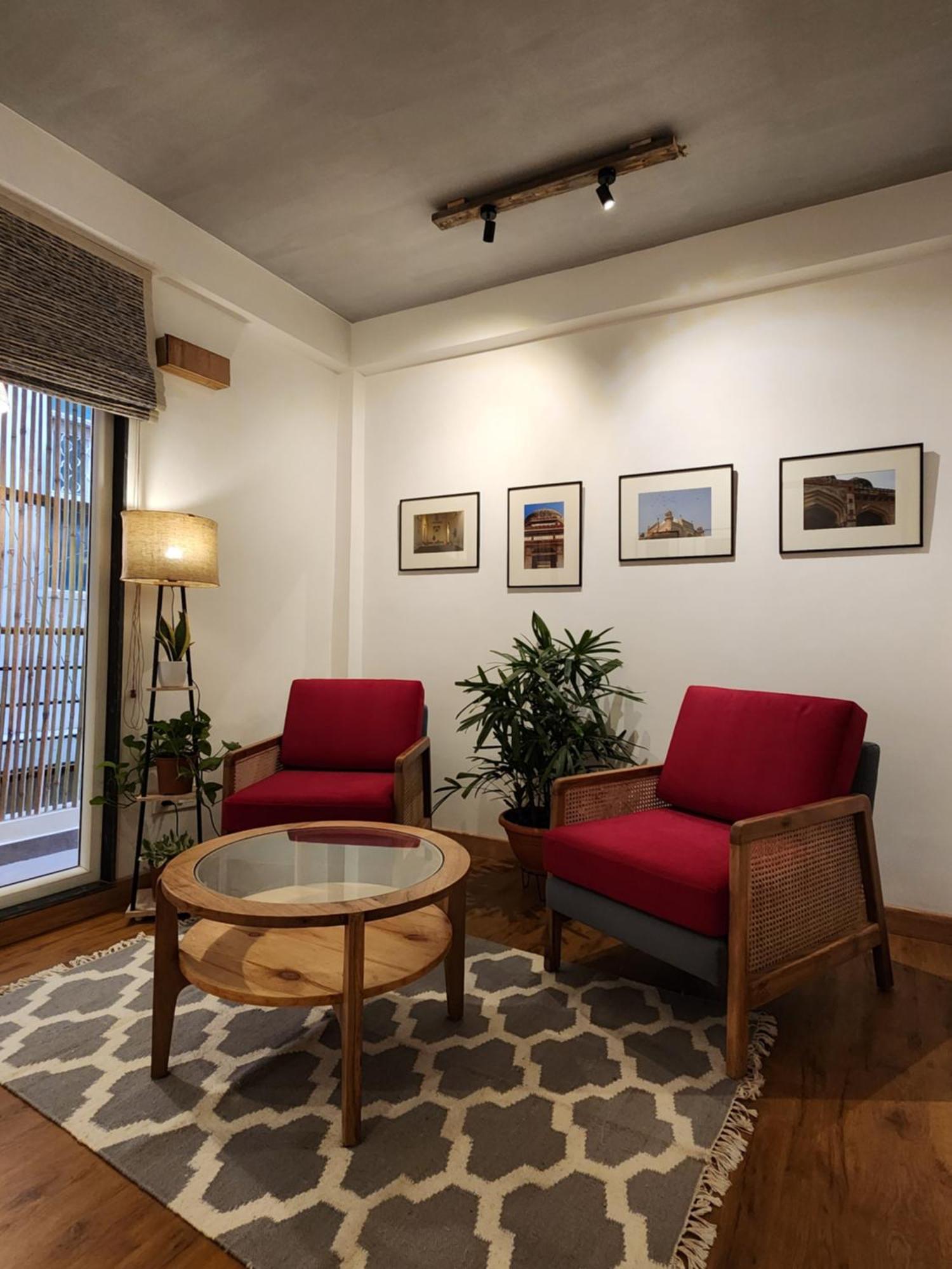 J House Near Bhikaji Hostel Ню Делхи Екстериор снимка